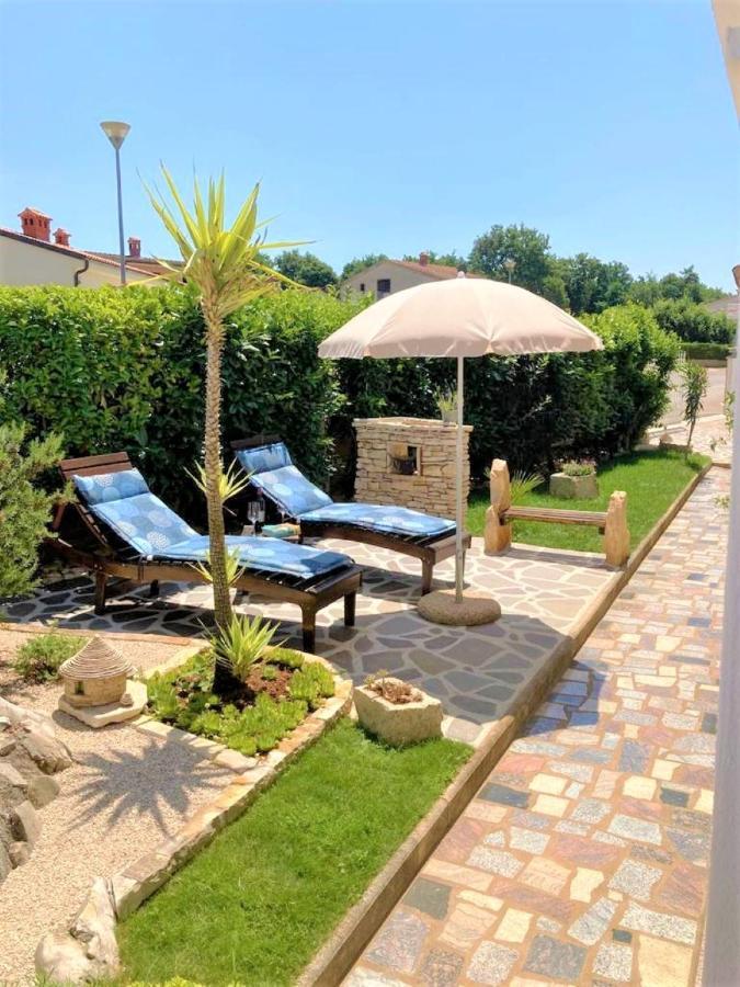 Apartment Villa Engel With Pool 波雷奇 外观 照片