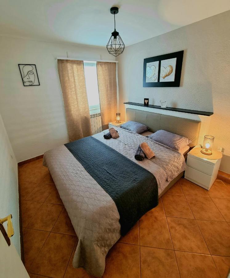 Apartment Villa Engel With Pool 波雷奇 外观 照片